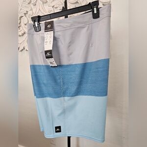 O'Neill Men's Gray & Blue Colorblock Board Shorts Size 40 NWT